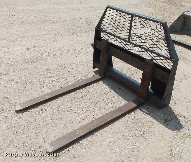image for item DE2964 2002 Caterpillar 216 skid steer