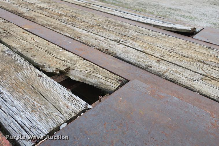 image for item DE3759 1991 Fruehauf PSD-NF2-48 drop deck trailer