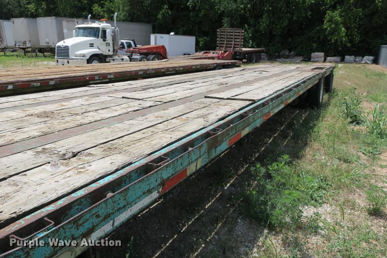 image for item DE3760 1991 Fontaine DFT-4-8048WSA drop deck trailer