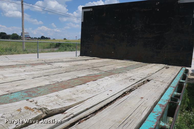 image for item DE3760 1991 Fontaine DFT-4-8048WSA drop deck trailer