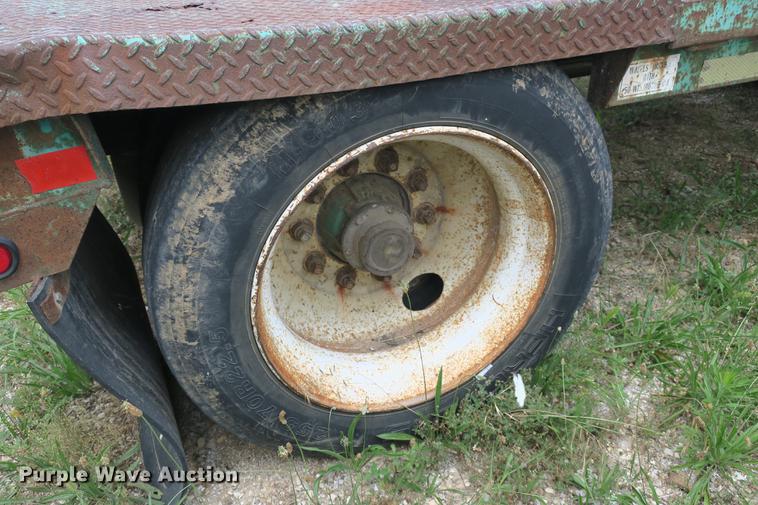 image for item DE3760 1991 Fontaine DFT-4-8048WSA drop deck trailer