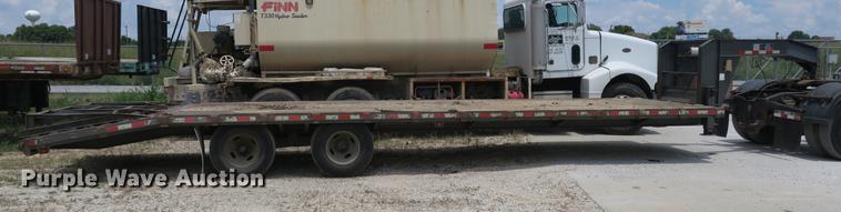 image for item DE3761 2008 Blue Diamond equipment trailer