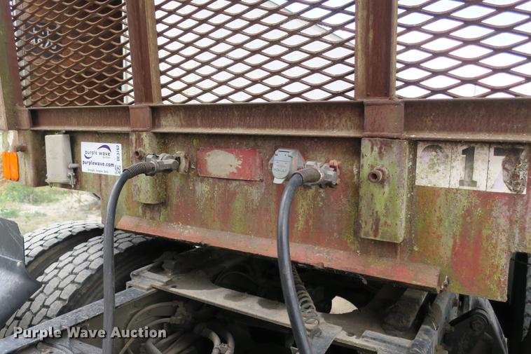 image for item DE3762 1979 Transport 35-PDL-S drop deck trailer