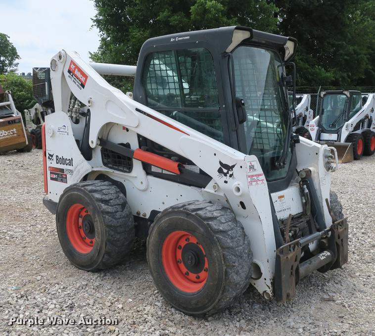 image for item DE3767 2011 Bobcat S750 skid steer