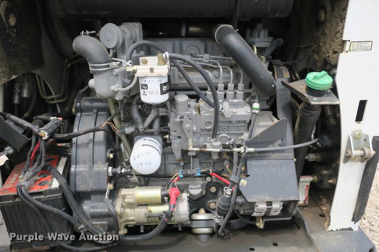 image for item DE3767 2011 Bobcat S750 skid steer