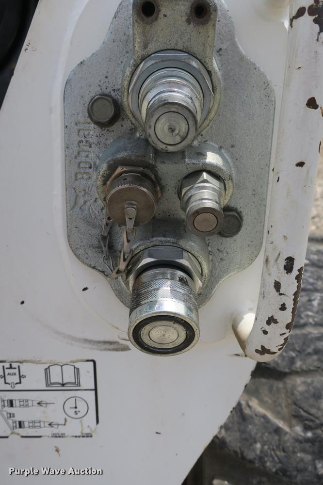 image for item DE3767 2011 Bobcat S750 skid steer