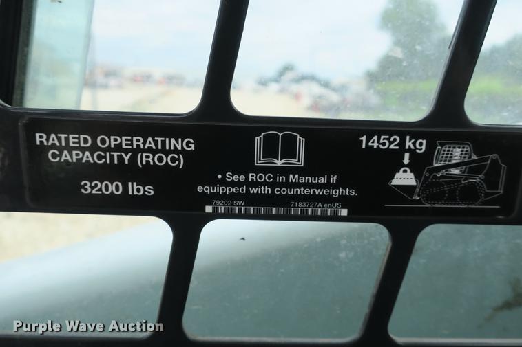 image for item DE3767 2011 Bobcat S750 skid steer