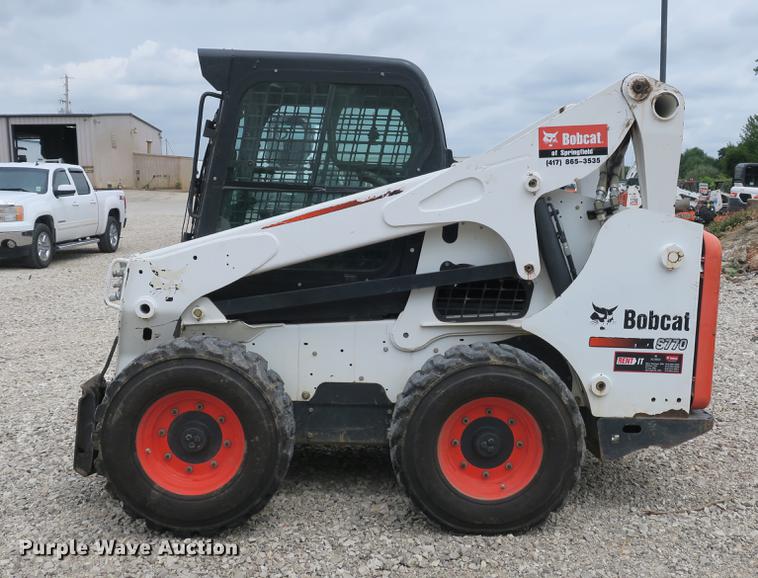 image for item DE3768 2012 Bobcat S770 skid steer