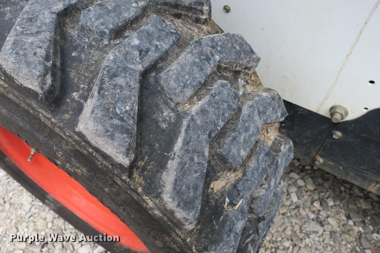 image for item DE3768 2012 Bobcat S770 skid steer