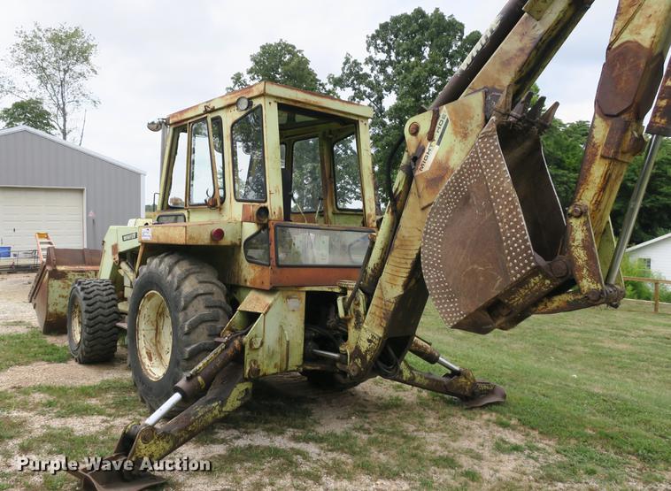 image for item DE3770 White 4-80-17 backhoe