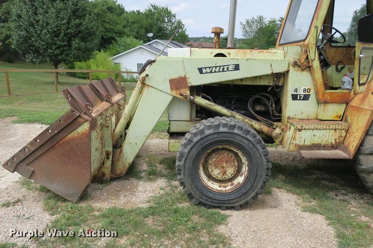 image for item DE3770 White 4-80-17 backhoe