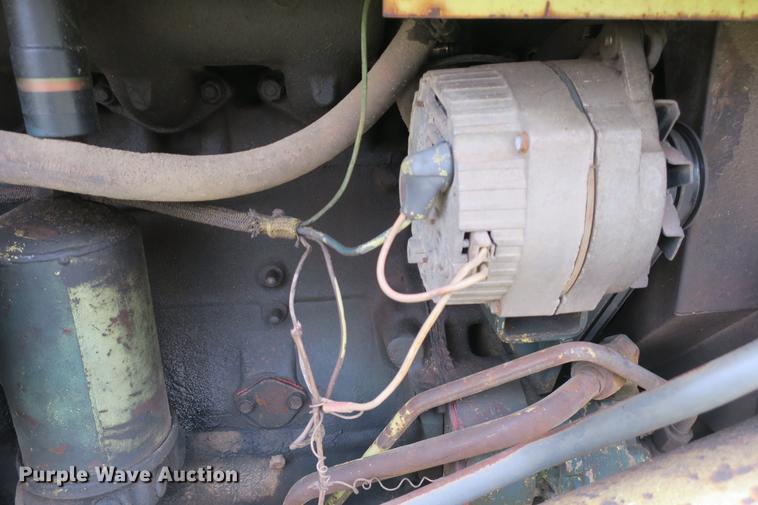 image for item DE3770 White 4-80-17 backhoe