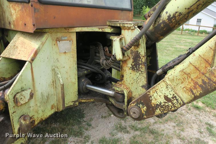 image for item DE3770 White 4-80-17 backhoe