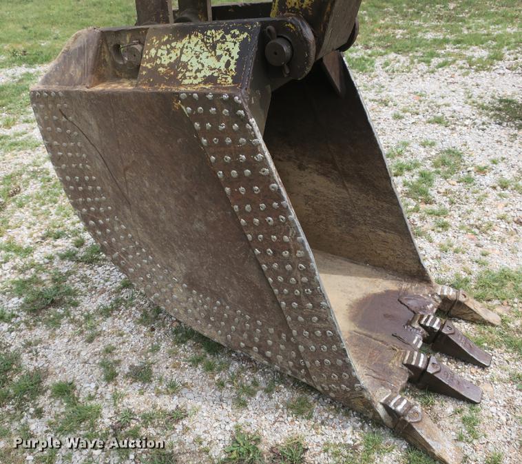 image for item DE3770 White 4-80-17 backhoe