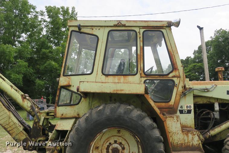image for item DE3770 White 4-80-17 backhoe
