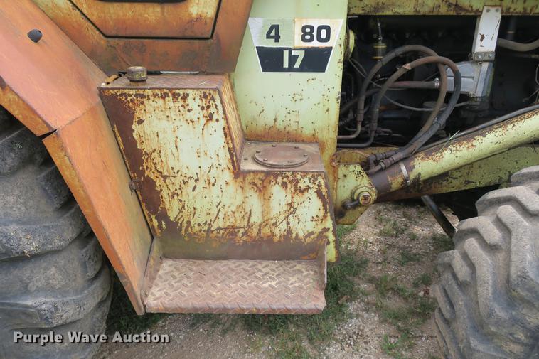 image for item DE3770 White 4-80-17 backhoe