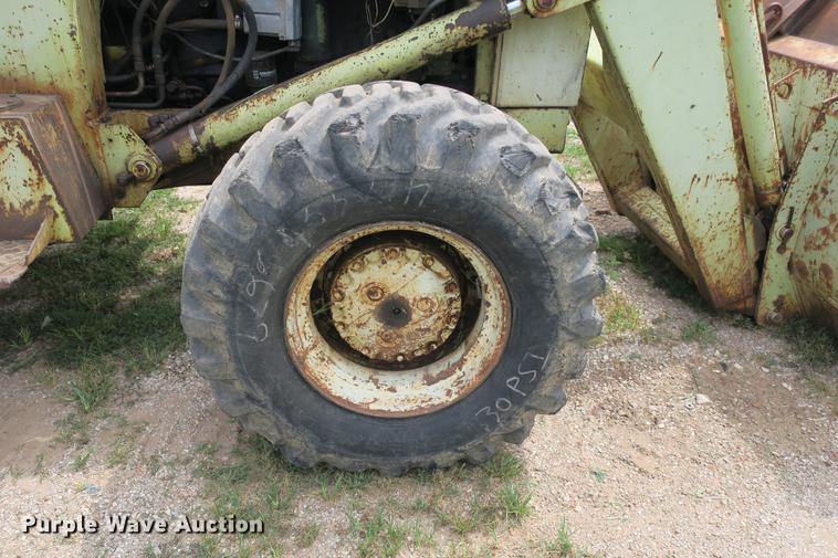 image for item DE3770 White 4-80-17 backhoe