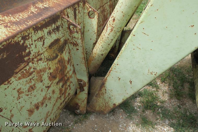 image for item DE3770 White 4-80-17 backhoe