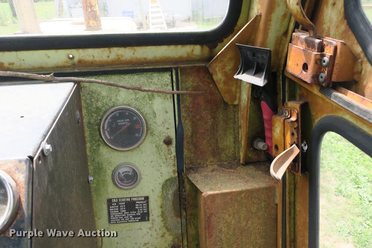 image for item DE3770 White 4-80-17 backhoe