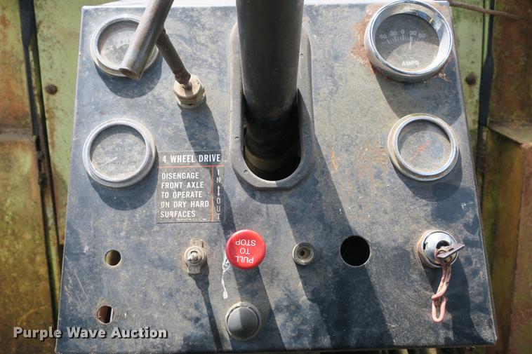 image for item DE3770 White 4-80-17 backhoe