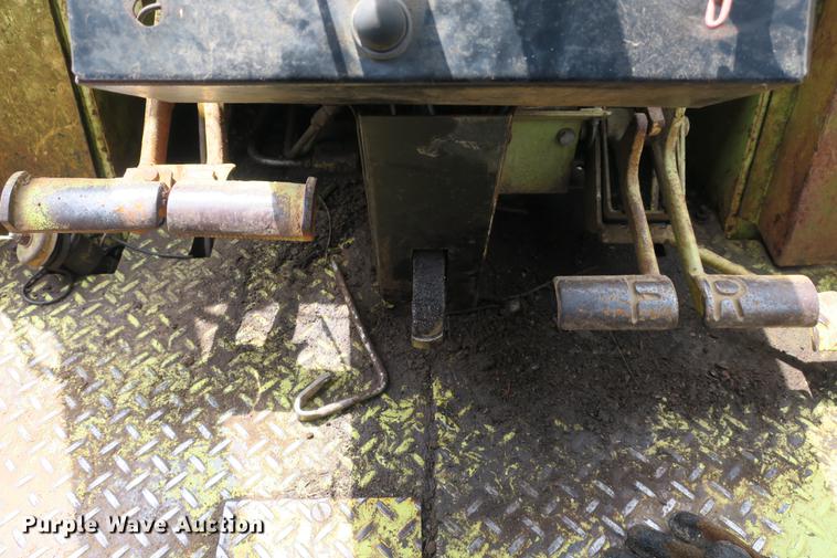 image for item DE3770 White 4-80-17 backhoe