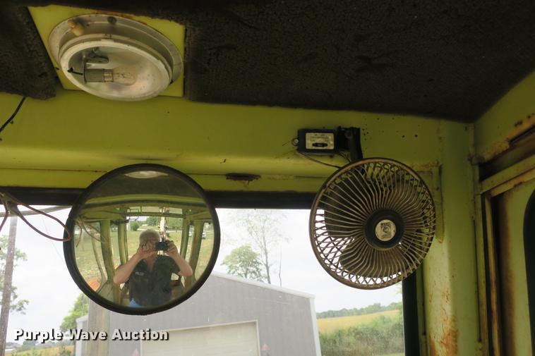 image for item DE3770 White 4-80-17 backhoe