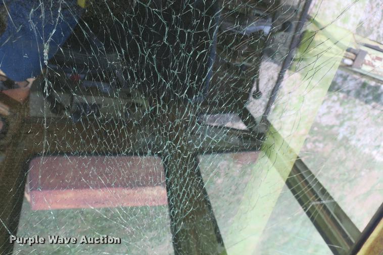 image for item DE3770 White 4-80-17 backhoe