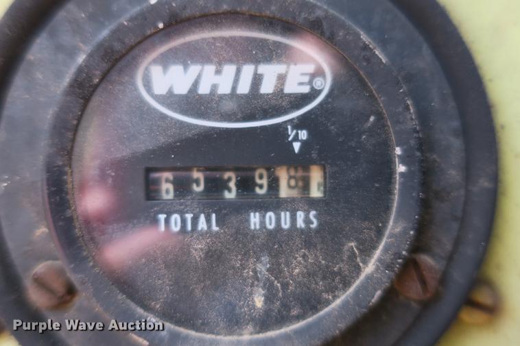 image for item DE3770 White 4-80-17 backhoe