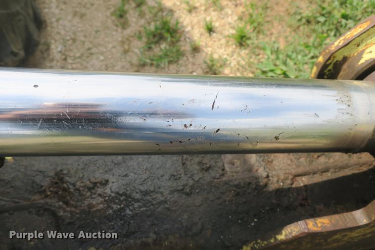 image for item DE3770 White 4-80-17 backhoe