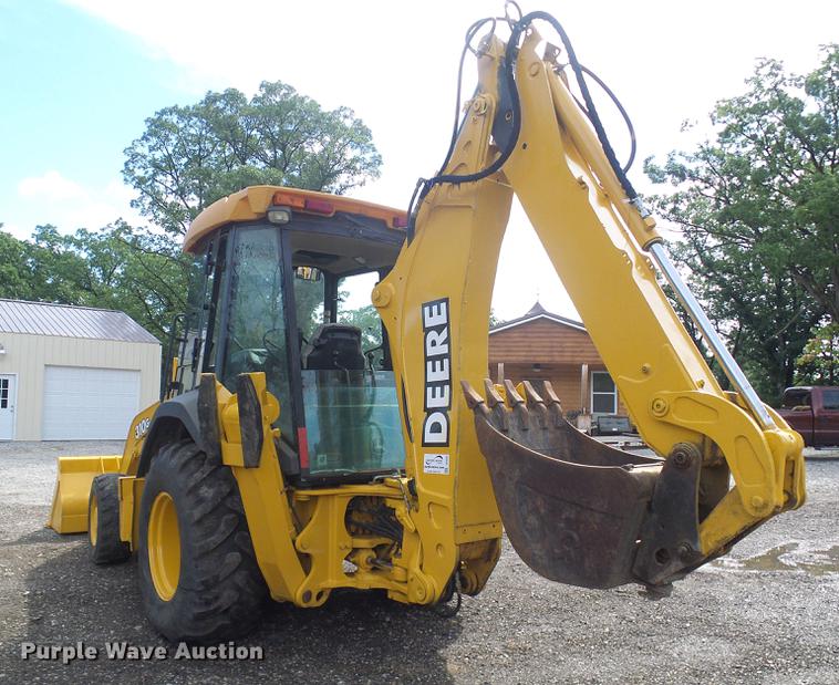 image for item DE5083 2004 John Deere 310G backhoe