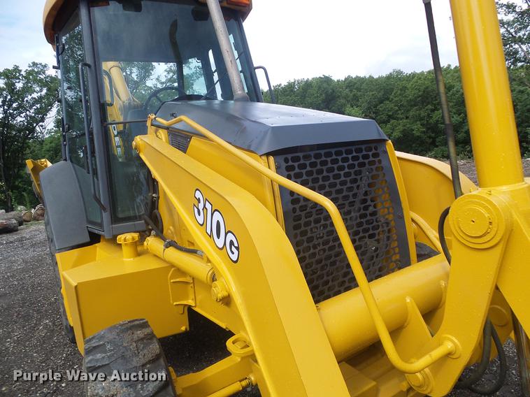 image for item DE5083 2004 John Deere 310G backhoe