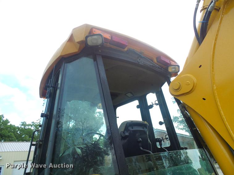 image for item DE5083 2004 John Deere 310G backhoe