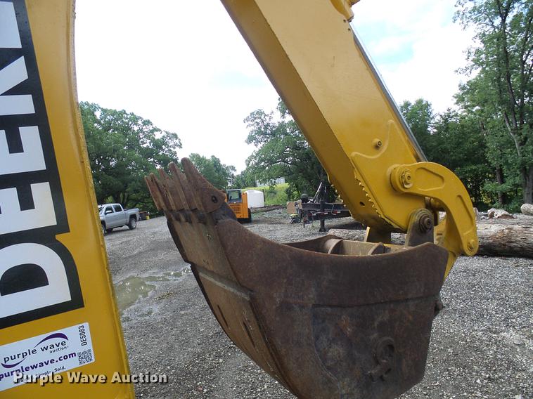 image for item DE5083 2004 John Deere 310G backhoe