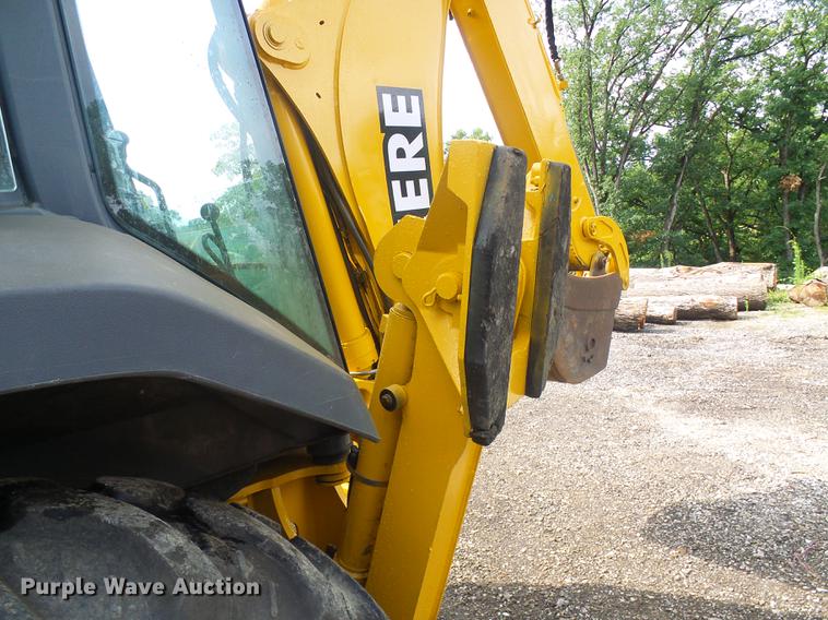 image for item DE5083 2004 John Deere 310G backhoe