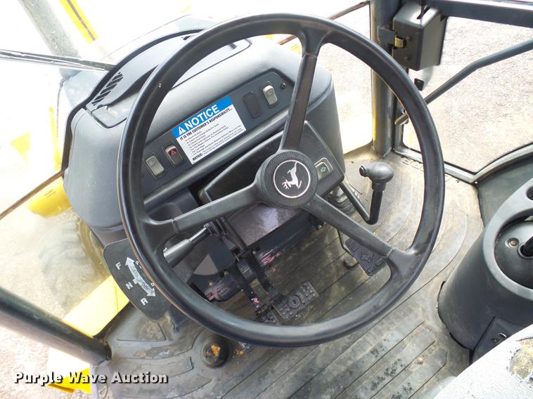 image for item DE5083 2004 John Deere 310G backhoe