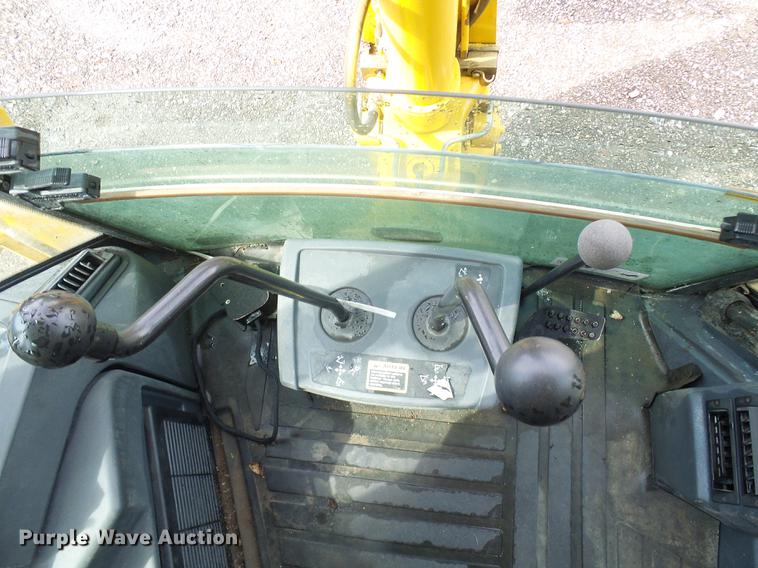 image for item DE5083 2004 John Deere 310G backhoe