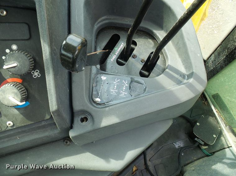 image for item DE5083 2004 John Deere 310G backhoe