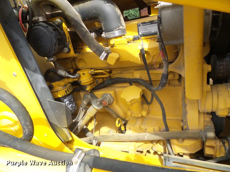 image for item DE5083 2004 John Deere 310G backhoe