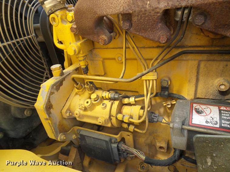 image for item DE5083 2004 John Deere 310G backhoe