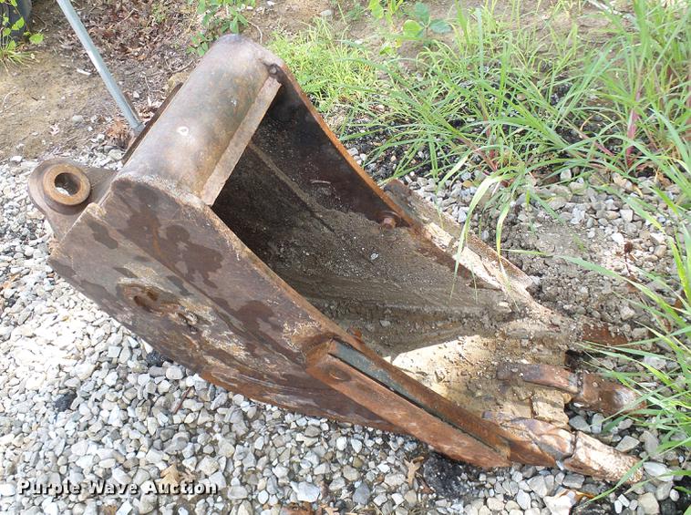 image for item DE5083 2004 John Deere 310G backhoe