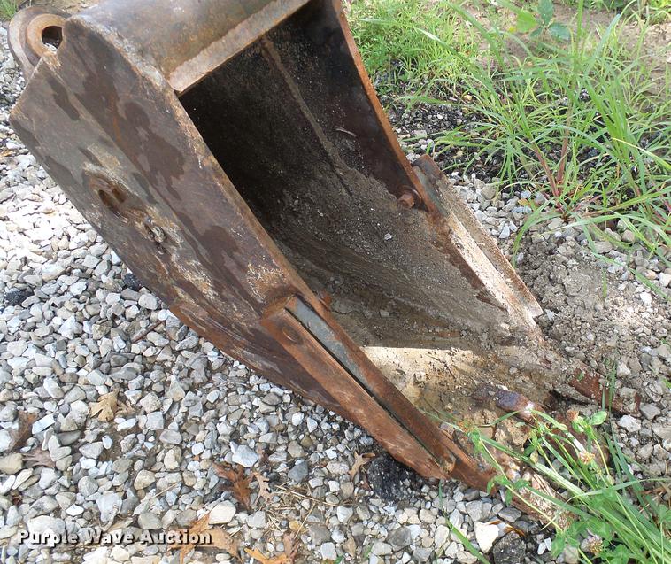 image for item DE5083 2004 John Deere 310G backhoe