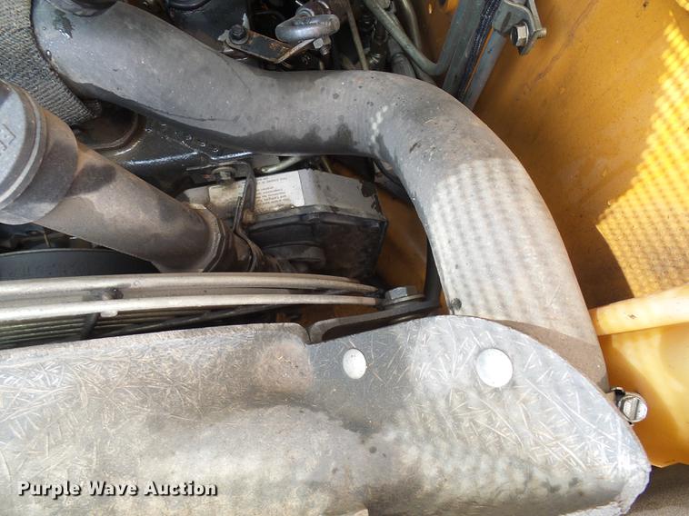 image for item DE5084 2003 Case 60XT skid steer