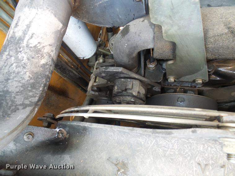 image for item DE5084 2003 Case 60XT skid steer