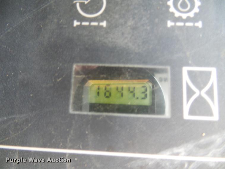 image for item DE5084 2003 Case 60XT skid steer