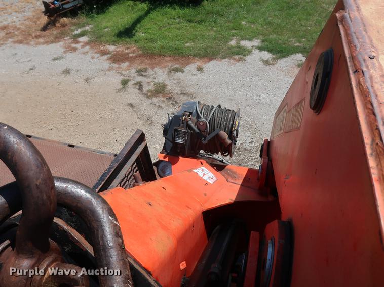 image for item DE6089 1999 International Paystar 5000 crane truck