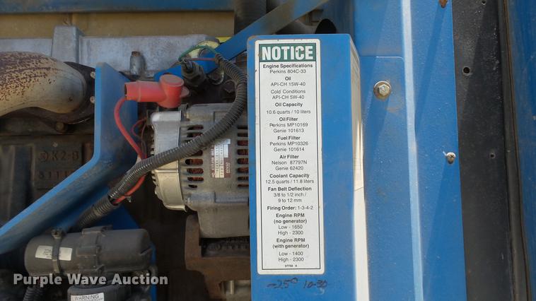 image for item DE7189 2006 Genie S80 boom lift