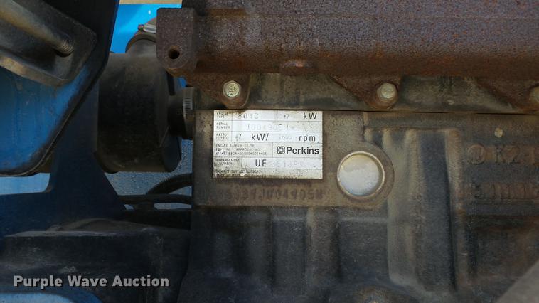 image for item DE7189 2006 Genie S80 boom lift