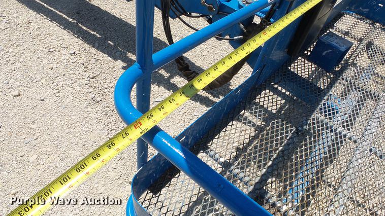 image for item DE7189 2006 Genie S80 boom lift