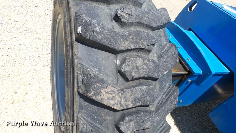 image for item DE7189 2006 Genie S80 boom lift