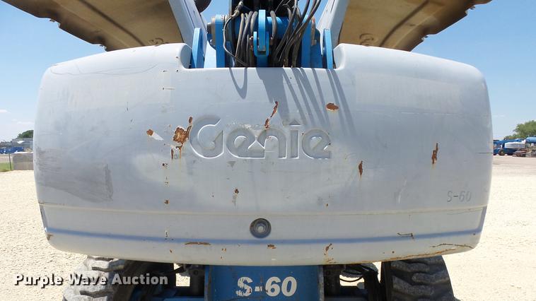 image for item DE7190 2006 Genie S60 boom lift